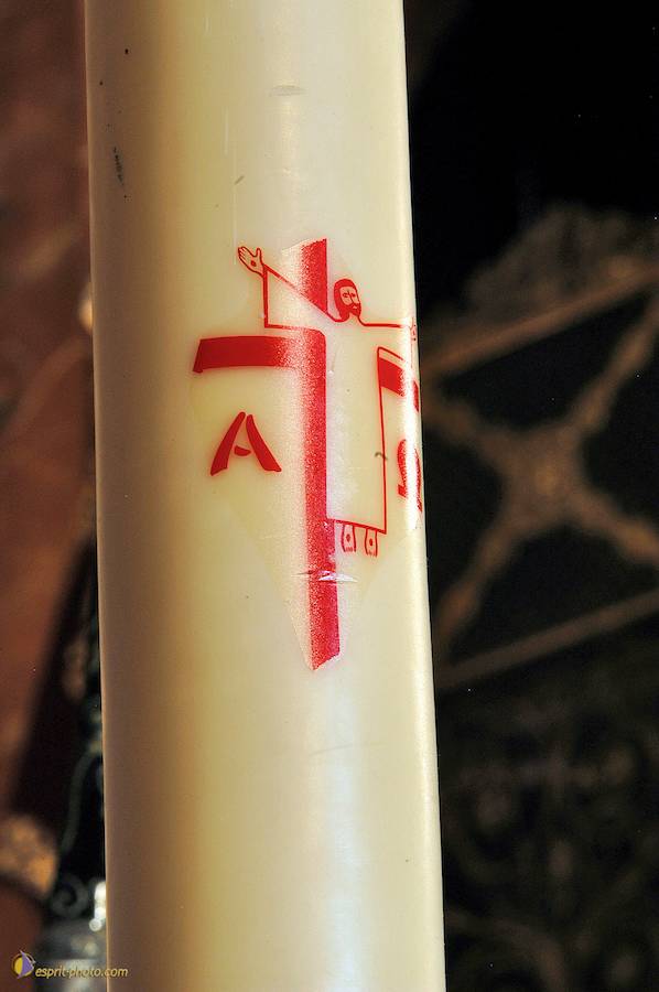 Nom de l'image : E00034811-1_(c)Norbert-JUNG — Description :  P‚ques 2005 ‡ Seville (Espagne-Andalusie)